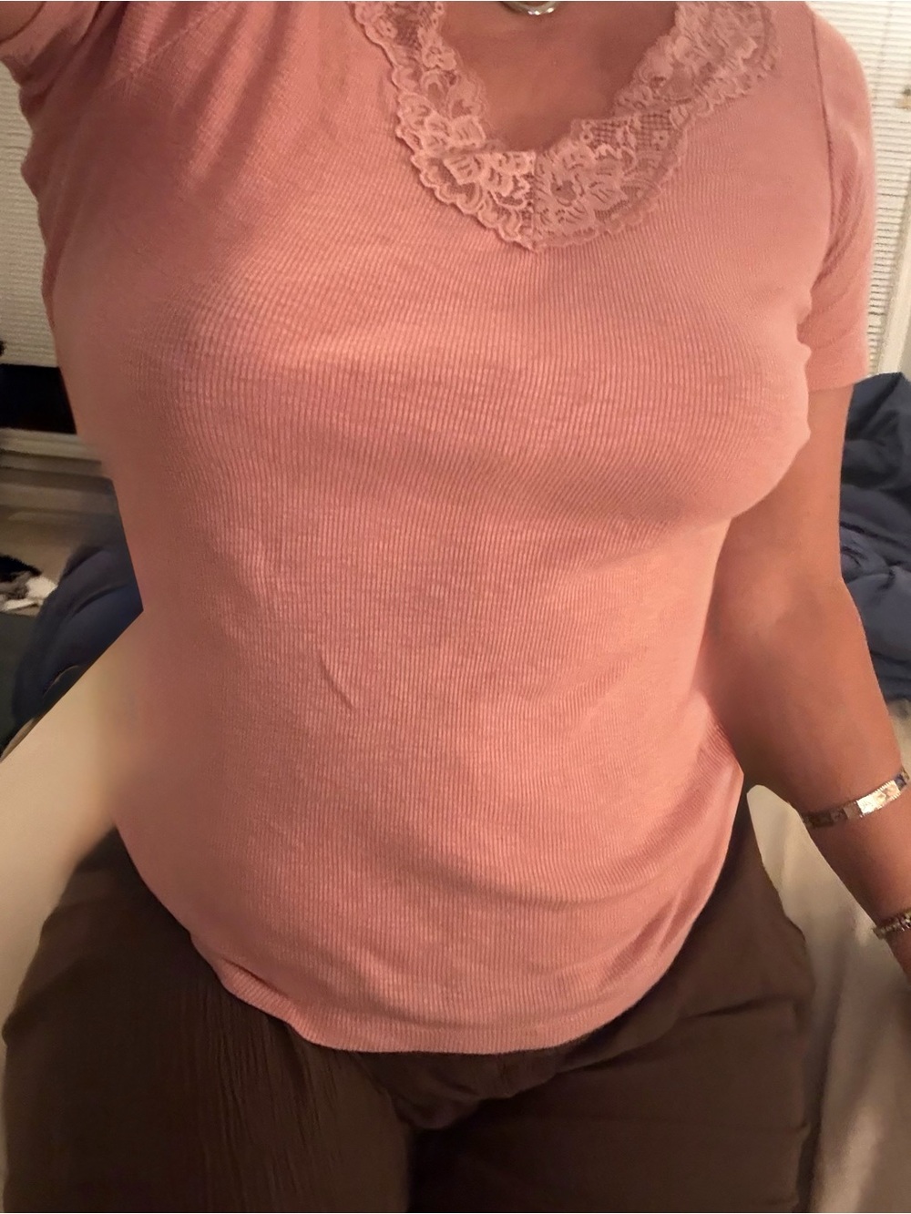 Pink lace trim V neck Top short sleeve size xl
